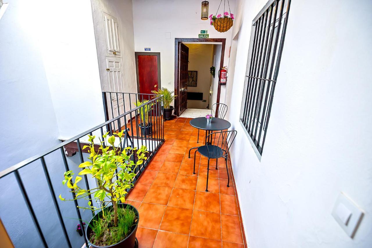 Milagros Central Apartments El Puerto de Santa Maria Exterior photo