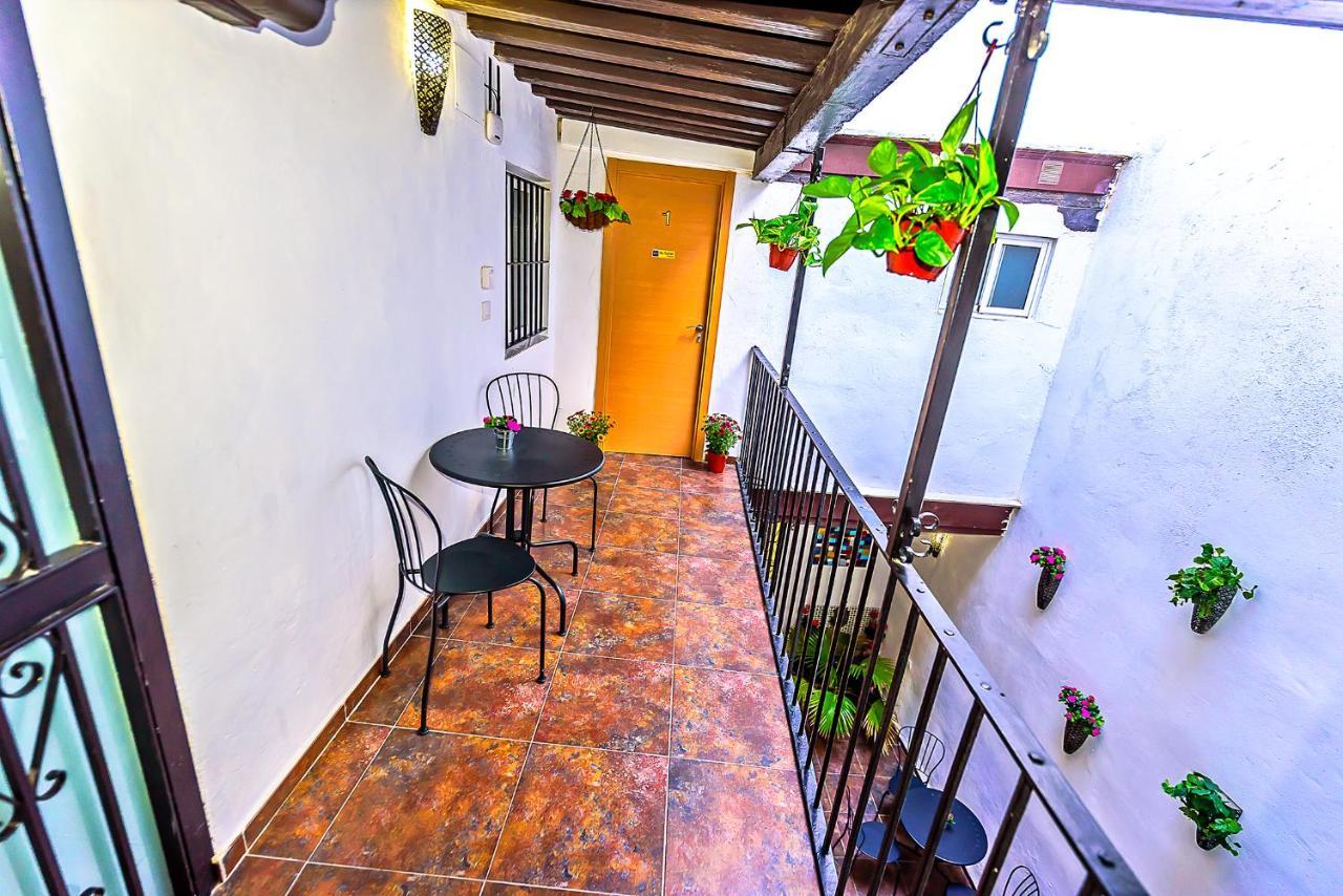 Milagros Central Apartments El Puerto de Santa Maria Exterior photo